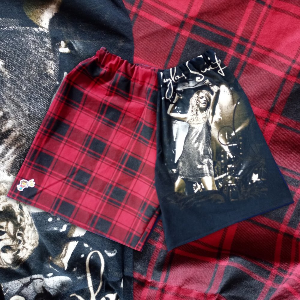*SOLD*Custom Handmade Taylor Swift Plaid Shorts - Picture 1 of 11